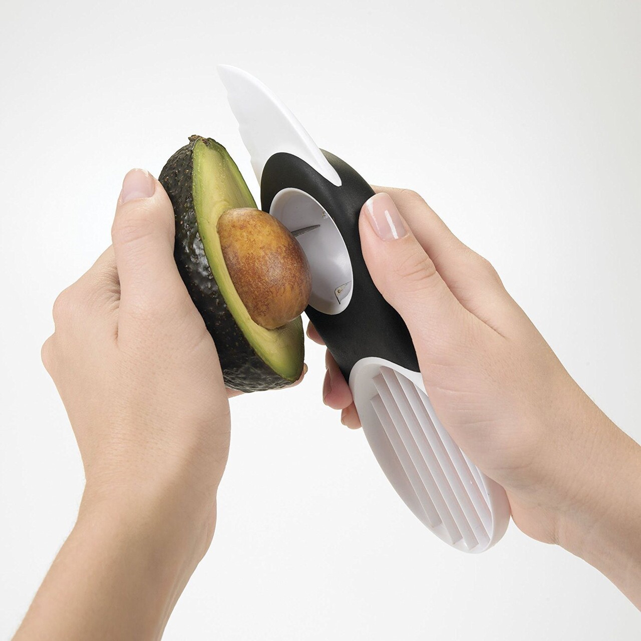Feliator pentru avocado 3-in-1, plastic, "Good Grips" - OXO - imagine 3