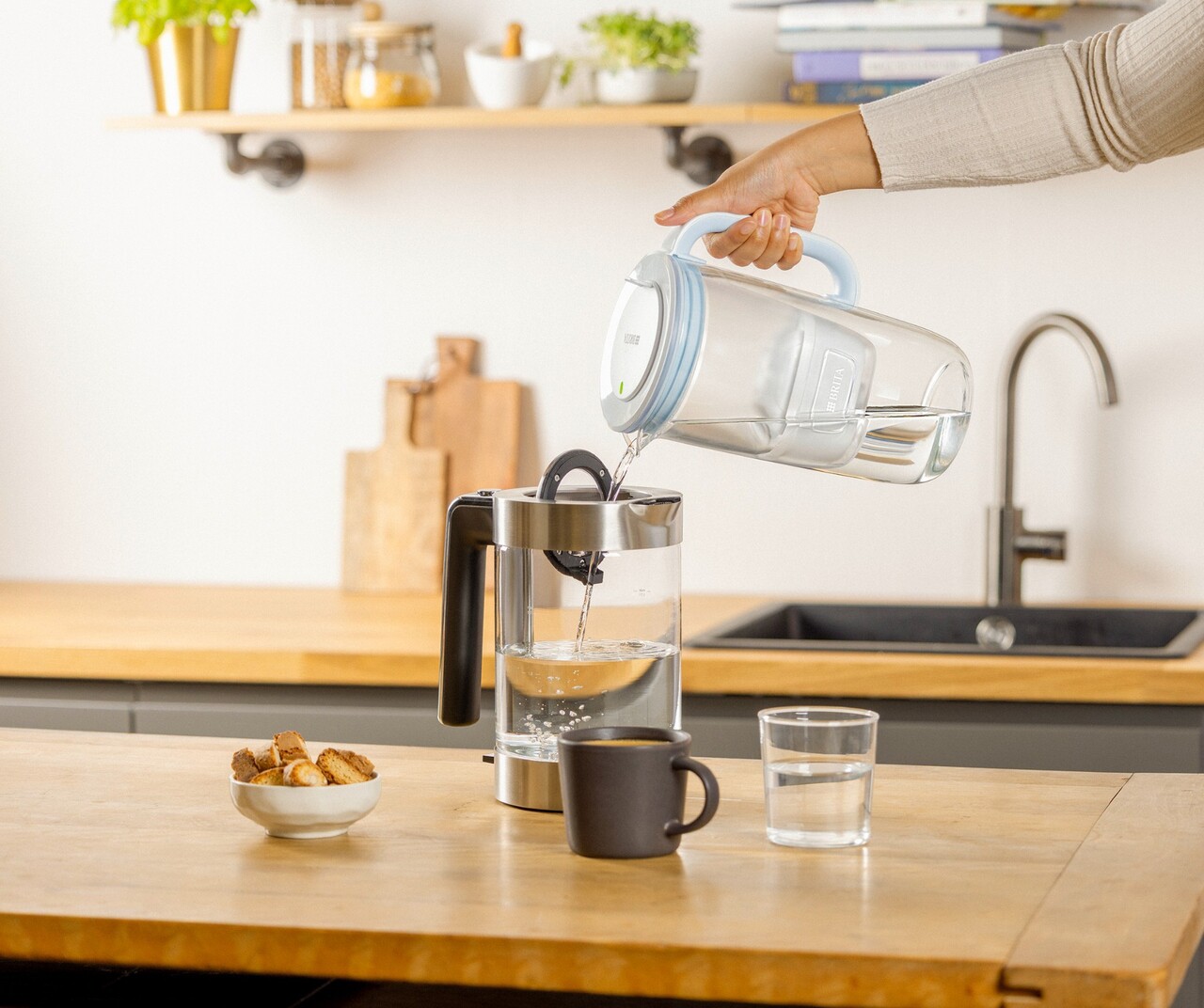 Cana filtranta din sticla, BRITA, 2,5 L, Maxtra PRO (lightblue) - view 3