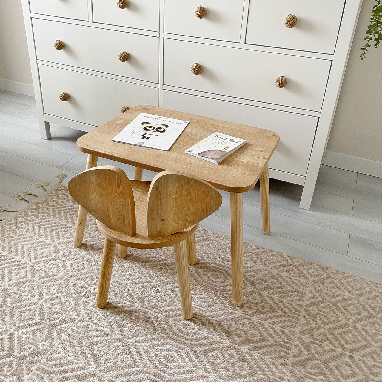 Set masa si scaun pentru copii, Bambini, Mickey One Chair Set, Maro - 2 | YEO