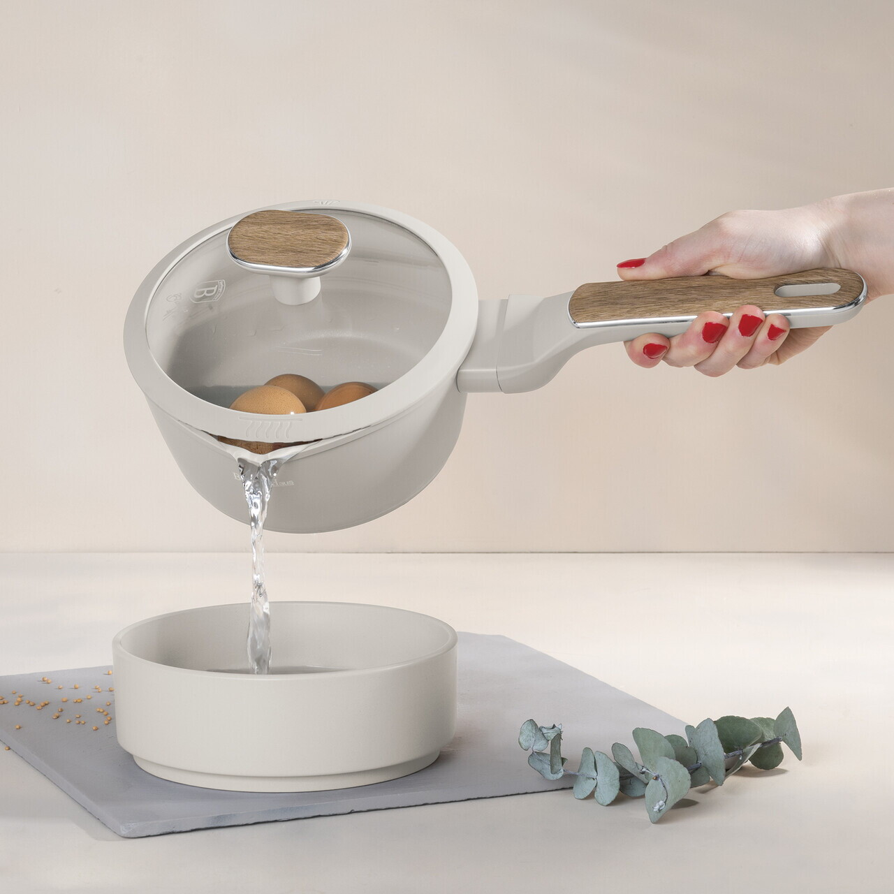 Cratita cu capac Berlinger Haus, Sahara Nordic, 16 cm, 1.2 L, aluminiu forjat, crem mat/natur - imagine 8