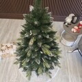 Brad artificial Christmas Deluxe by Sersimo, Diamant, 2D+3D, 150cm