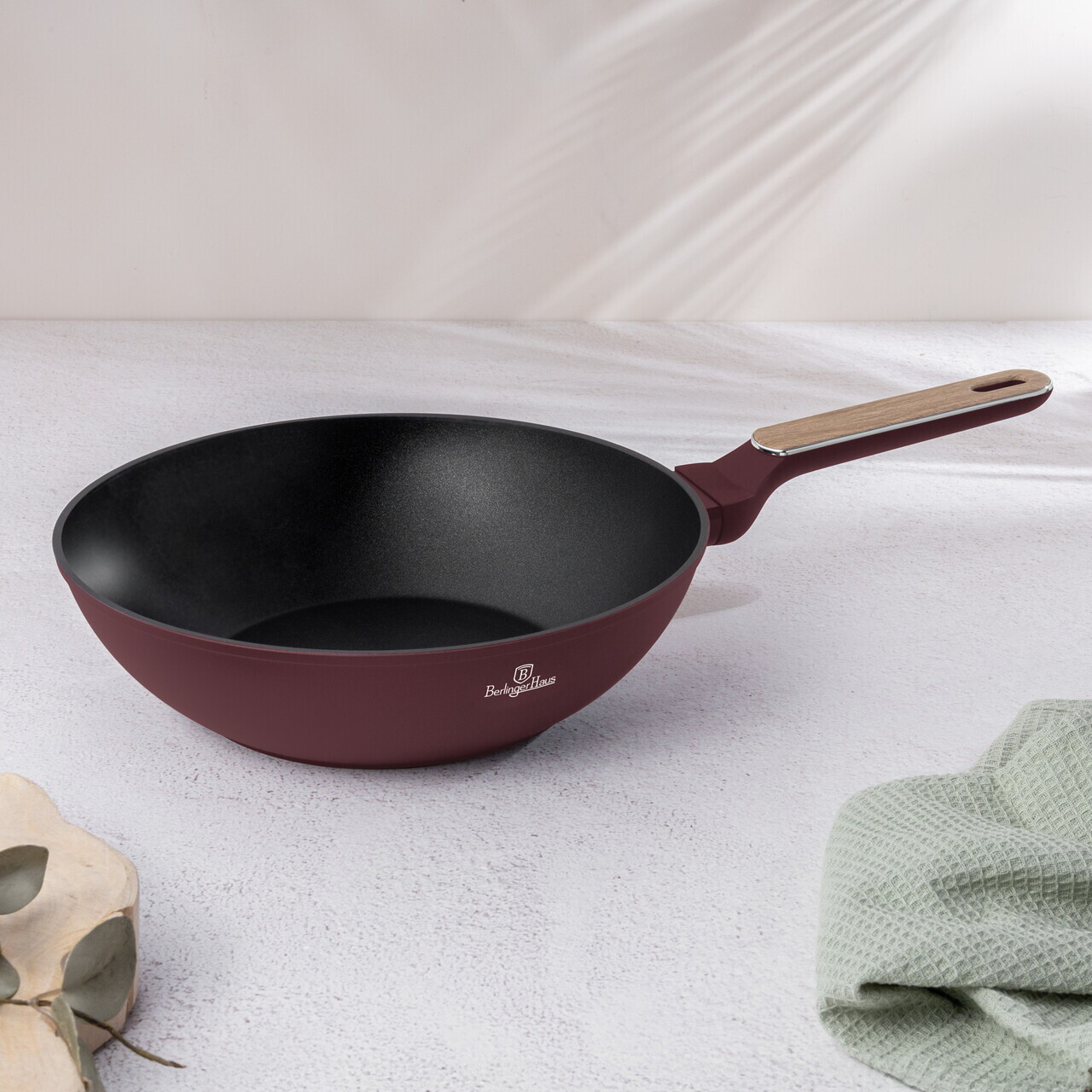 Tigaie Wok Berlinger Haus, Leonardo Nordic, 28 cm, 3.5 L, aluminiu forjat, visiniu mat - imagine 5