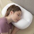 Perna antirid cu forma de nor 3D Wrileep InnovaGoods, 46.5 x 28.5 x 12.5 cm, alb