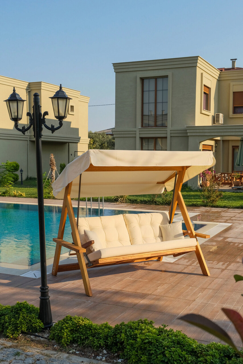 Balansoar de gradina 3 locuri, Swingo, Lyon 2400, Lemn, Bej natural - 1 | YEO