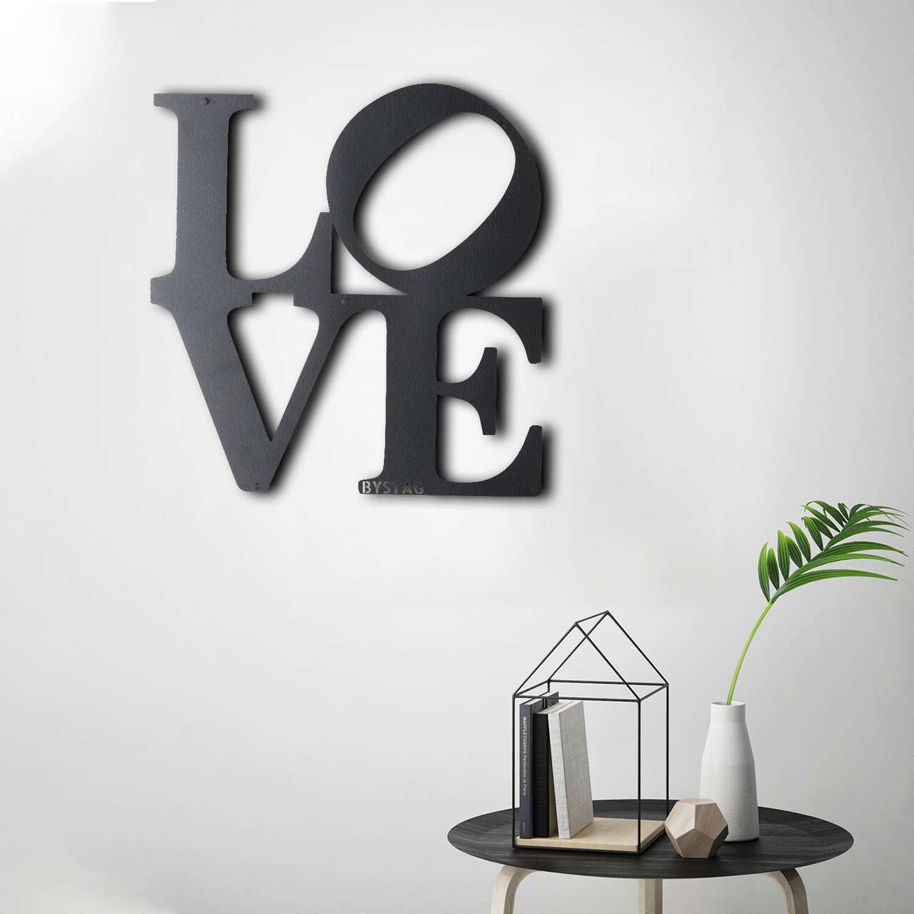 Decoratiune de perete, Love, Metal, Dimensiune: 33 x 34 cm, Negru