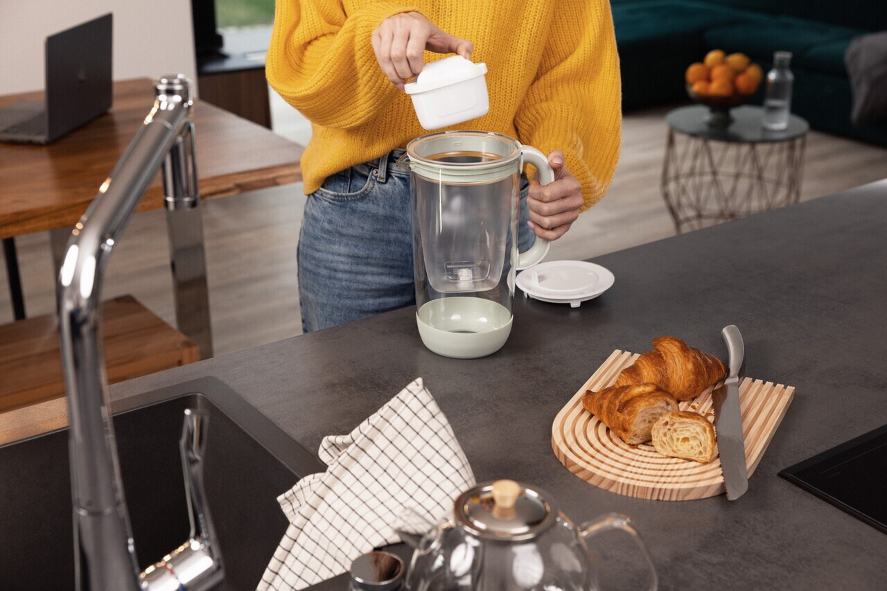 Cana filtranta Editie Aniversara 60 ani, din sticla, BRITA, 2,5 L, Maxtra PRO (lightgreen) - view 8