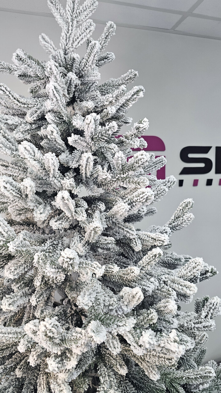 Brad artificial Christmas Deluxe by Sersimo, Viena nins, 3D, 230cm - imagine 6