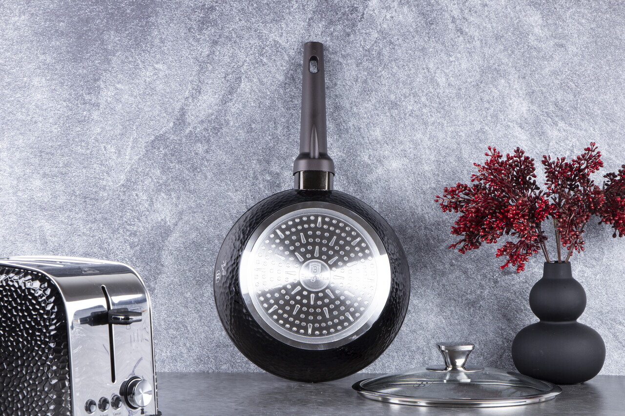 Tigaie adanca cu capac Berlinger Haus, Primal Gloss, 24 cm, 2.3 L, aluminiu forjat, negru - imagine 12