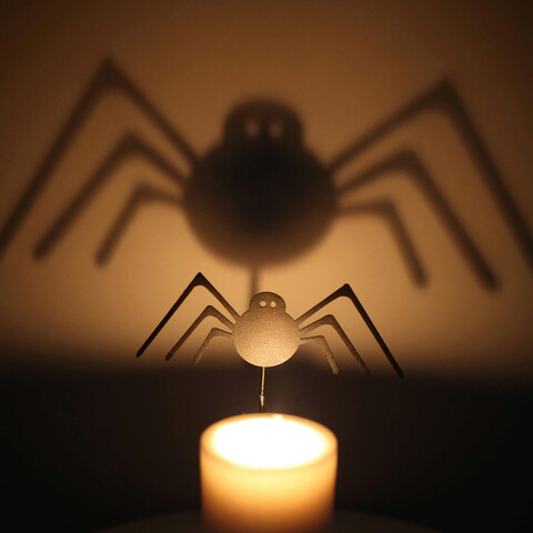Decoratiune de perete, Candle Shadow 6, Metal, Dimensiune: 15 x 10 cm, Negru Enzo