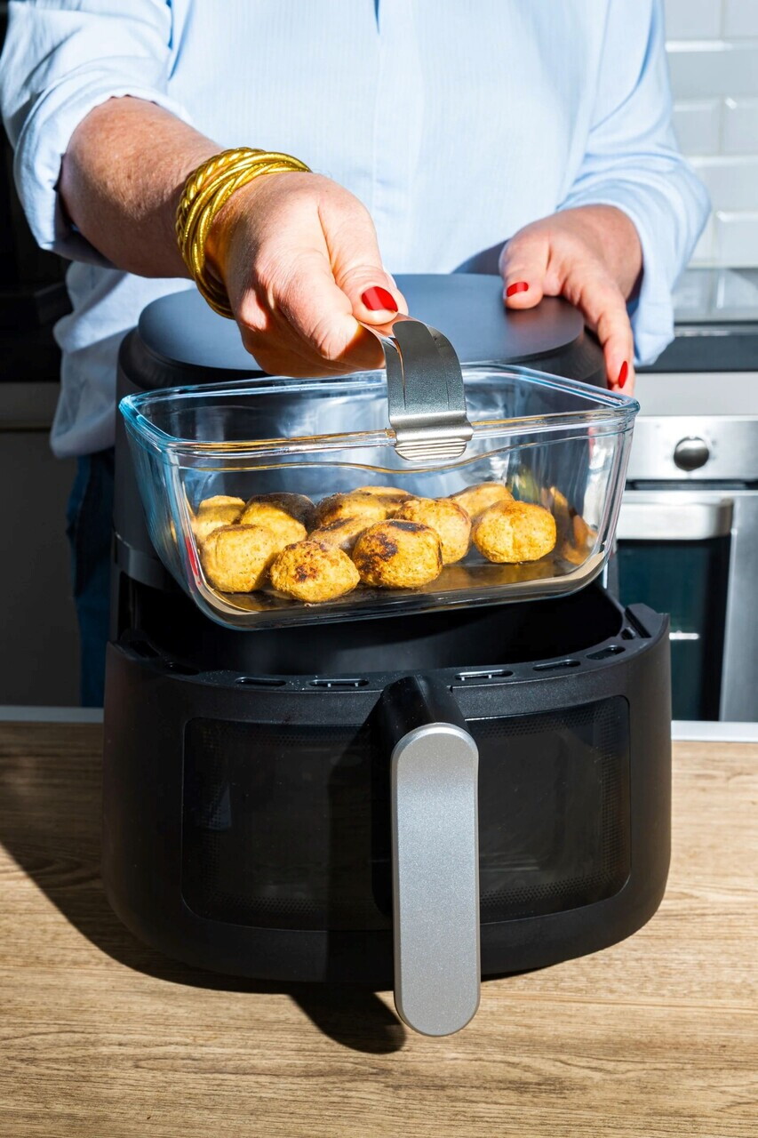 Vas pentru airfryer, cu maner detasabil, sticla termorezistenta, 20x18cm/2L - Pyrex - view 6