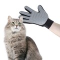 Manusa pentru ingrijirea animalelor de companie InnovaGoods Brush & Massage, silicon
