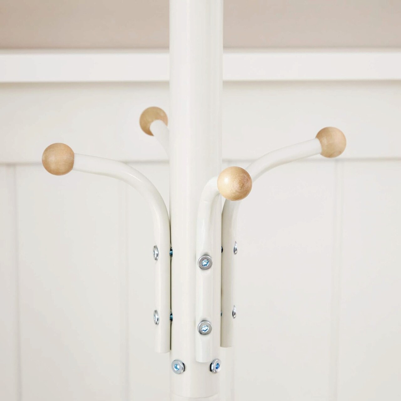 Cuier cu 12 agatatori Vasagle, 44x44x182 cm, metal cu invelis rezistent la rugina, crem deschis - 1 | YEO
