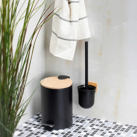 Perie de toaleta cu suport suspendat Scandic, Jotta, 29 cm, plastic/bambus, cu banda adeziva 3M