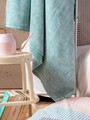 Set cuvertura de pat dubla Pique, 4 piese, 220x240 cm, 100% bumbac, Cotton Box, Via, menta