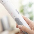 Paleta electrica anti-insecte reincarcabila 2 in 1 cu lumina UV, KL Rak, InnovaGoods, 44.5 x 18 cm, alb/gri