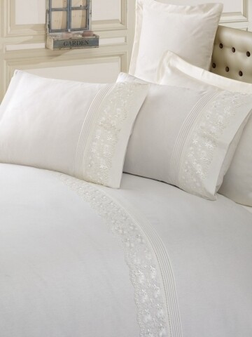 Lenjerie de pat dubla cu broderie, 6 piese, 240x260 cm, 100% bumbac ranforce , Cotton Box, Ecru
