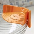 Strecuratoare detasabila pentru paste InnovaGoods, 22 x 6 x 8 cm, silicon, portocaliu