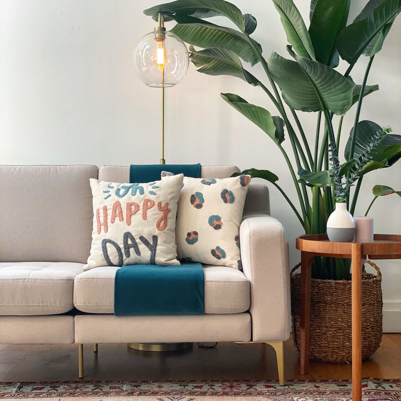 Perna, Leo, 43x43 cm, Material: 20% in, 80% poliester, Menta / Pudra / Roz / Gri - 1 | YEO