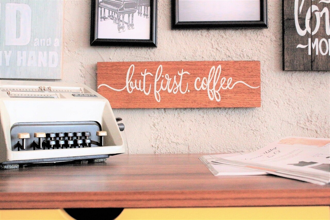 Decoratiune de perete, Coffee, 37x1.8x10 cm, Lemn , Maro