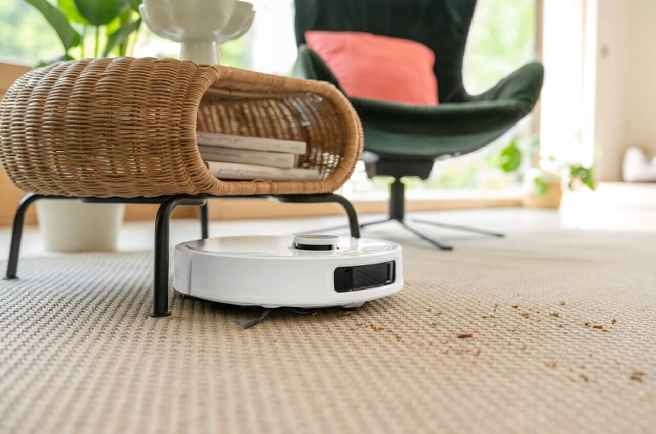 Aspirator robot cu spalare cu discuri rotative RVM 4 Comfort Extra, Karcher, alb/negru — imaginea 2