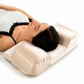 Perna cervicala anti-rid cu husa din satin Youthlow InnovaGoods, 50 x 14 x 30 cm, ergonomica, bej