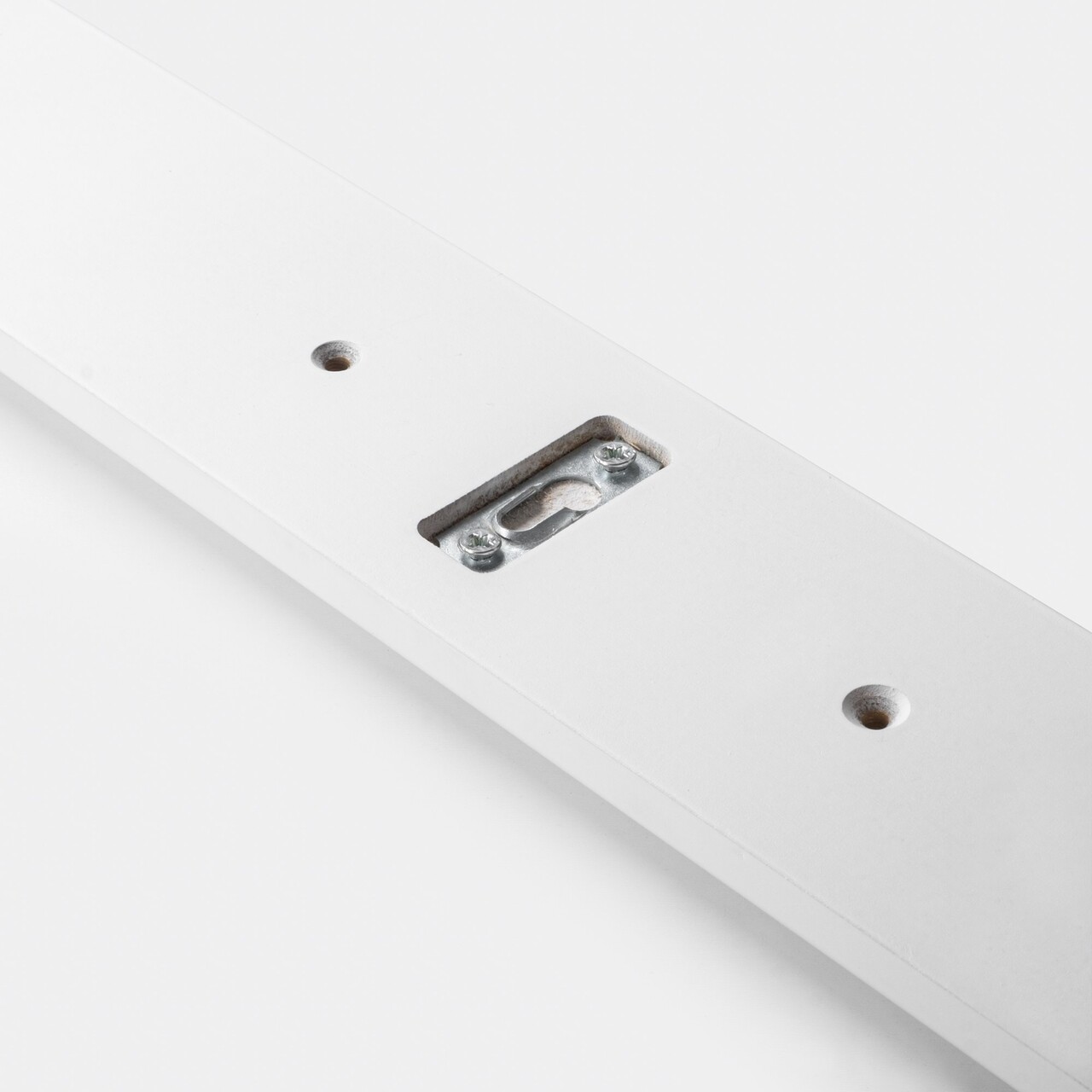 Cuier de perete din lemn, Daisetta, ASK-007, 100x7x8 cm, Lemn, Alb/Auriu