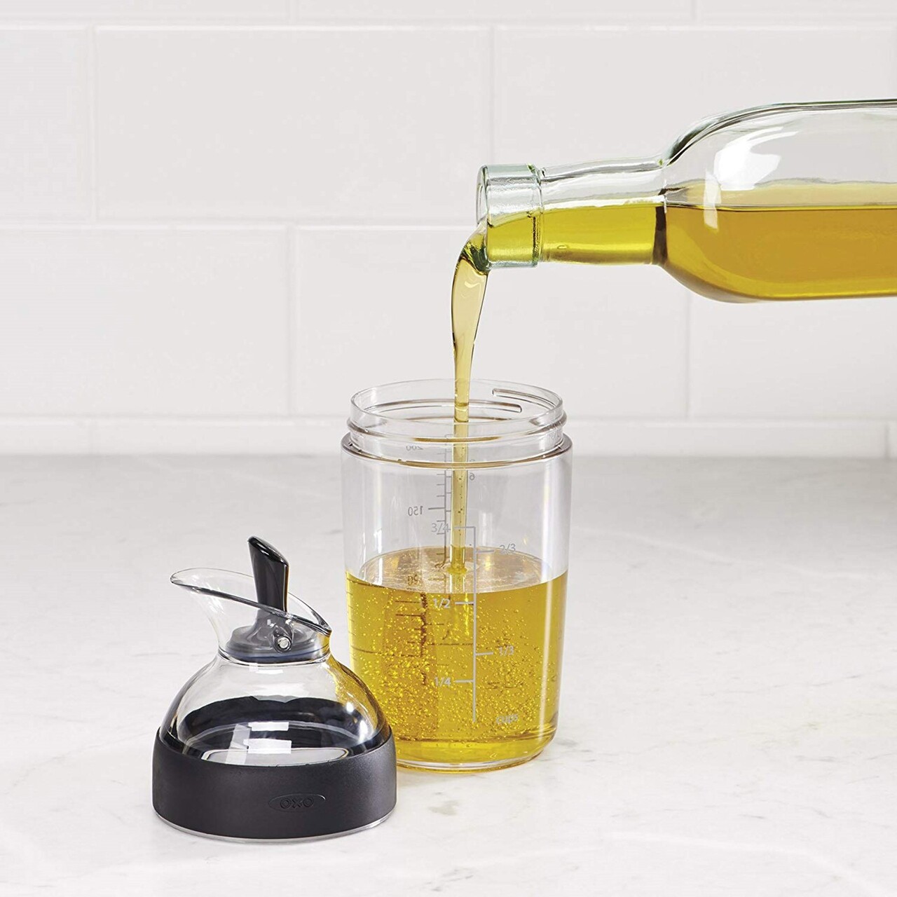Shaker pentru dressing salata, 240 ml, "Good Grips" - OXO - imagine 2