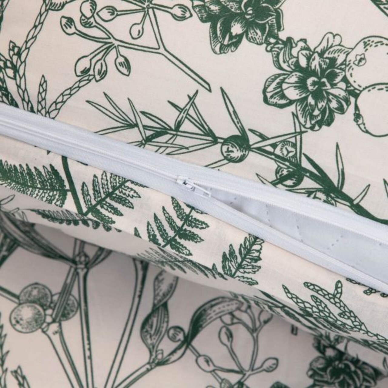 Lenjerie de pat King Size, Liliane Essentials, Homla, 3 piese, 200x220 cm, microfibra din poliester, bej/verde