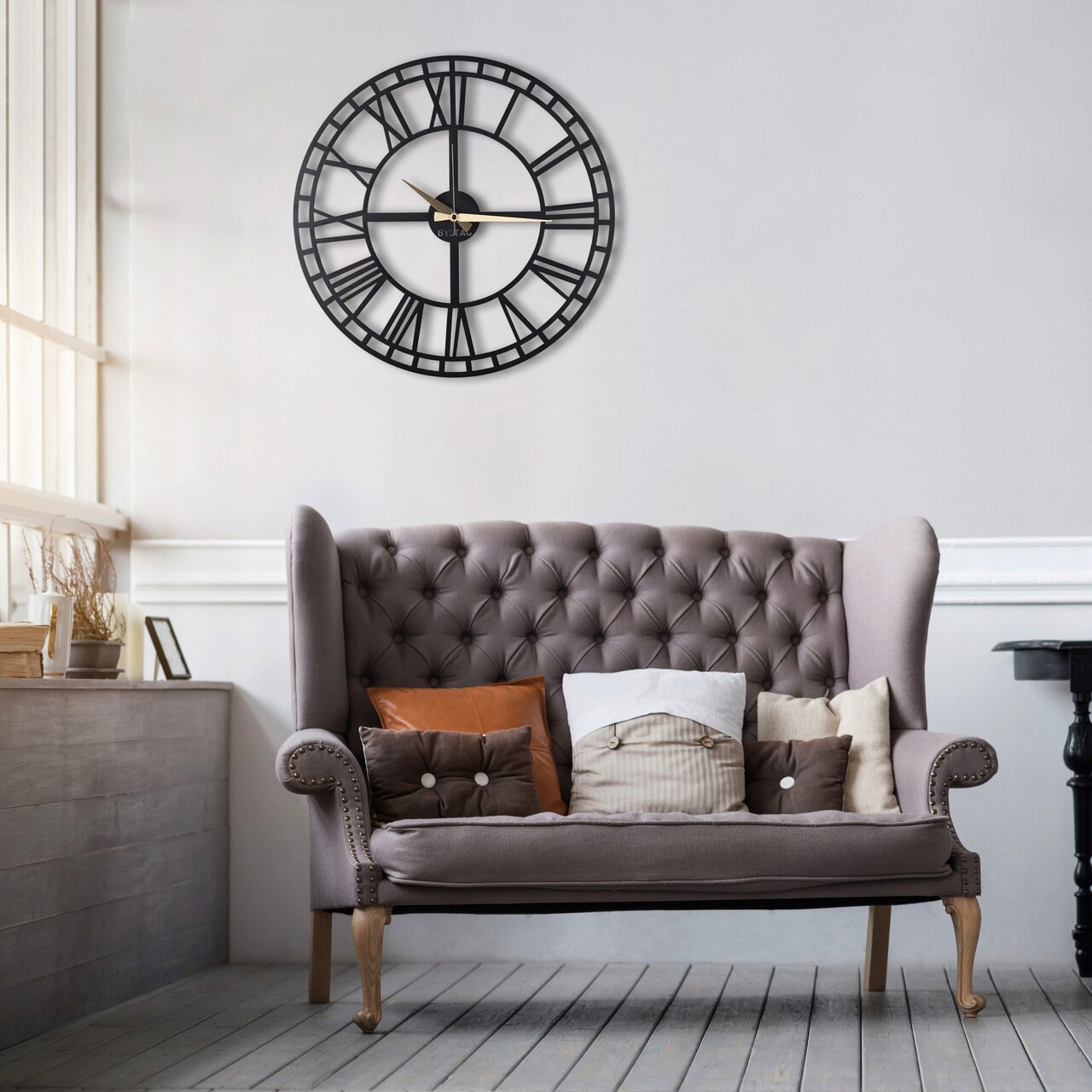 Ceas de perete Classic Metal Dimensiune: 50 x 50 cm Negru