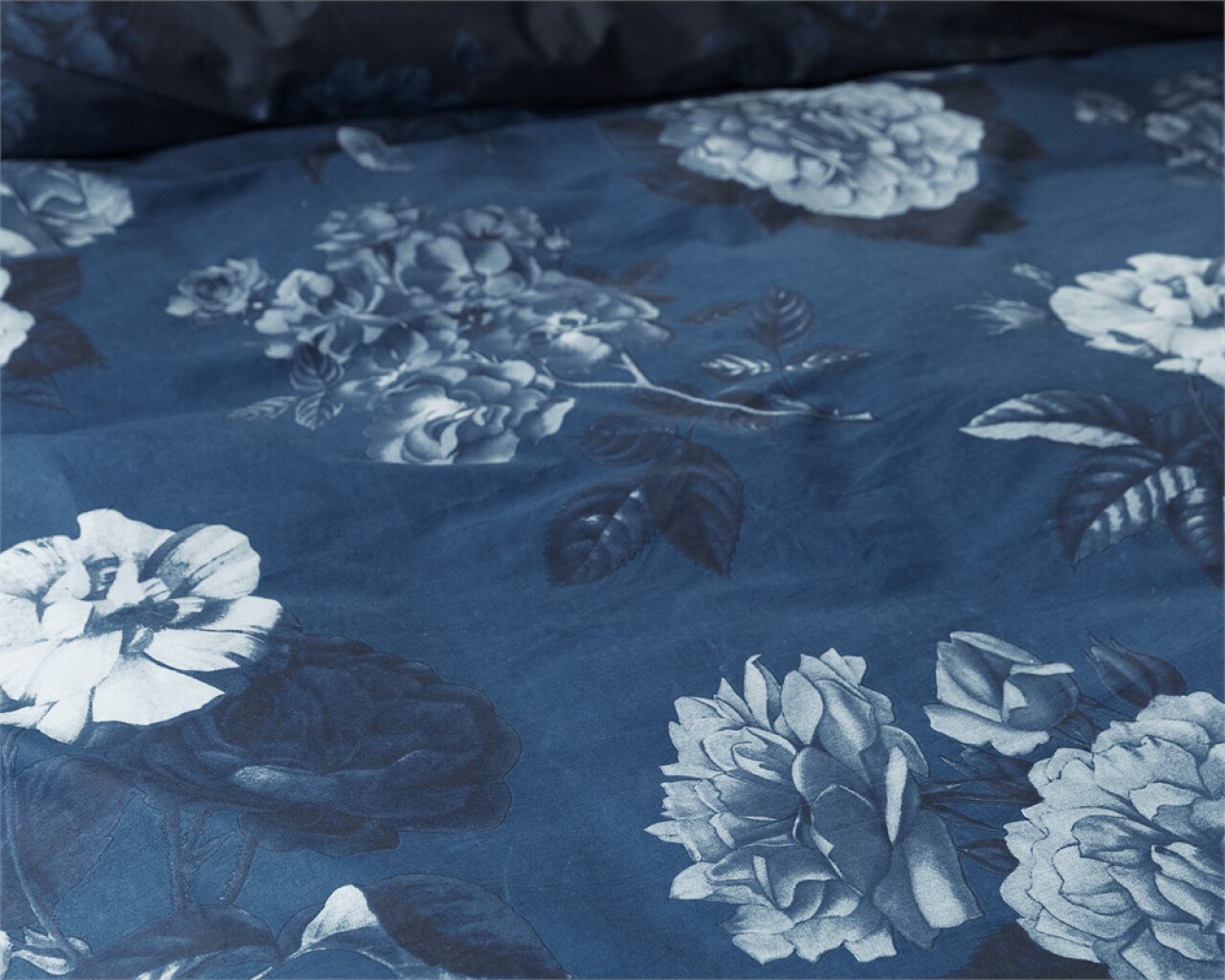 Lenjerie De Pat Dubla Blue Morning - Primavera Deluxe, Royal Textile, 3 Piese, 240 X 260 Cm, 100% Bumbac, Multicolor