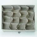 Organizator pentru sertar Axis, iDesign, 16 compartimente, 35x25.5x10 cm, grej/natural