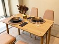 Set masa extensibila si 4 scaune, Vella, Vina Mini 02 0900, PAL, Stejar / Piatra