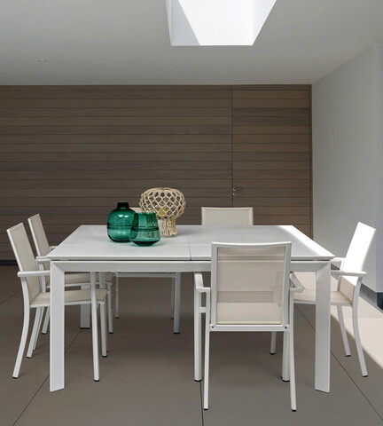 Masa extensibila pentru gradina/terasa Konnor, Bizzotto, 160 x 110/160 x 77.5 cm, aluminiu, alb