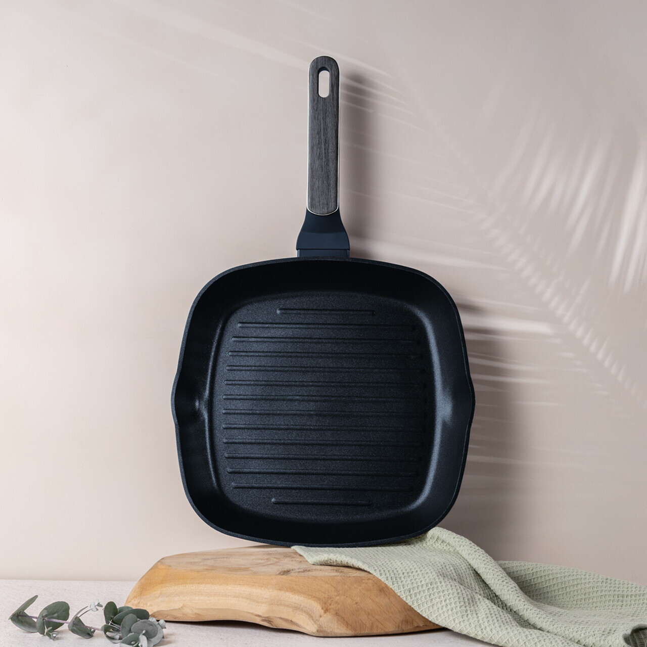 Tigaie grill cu capac Berlinger Haus, Deep Sea, 28 cm, 2.1 L, aluminiu forjat, albastru mat/gri - imagine 5