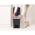 Cos de gunoi cu pedala, Brabantia, StepUp, 25 L, 35.2x28x40.9 cm, polipropilena, gri inchis