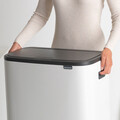 Cos de gunoi cu soft touch, Brabantia, Bo Touch, 60 L, 31.2x54.5x65.6 cm, otel, alb
