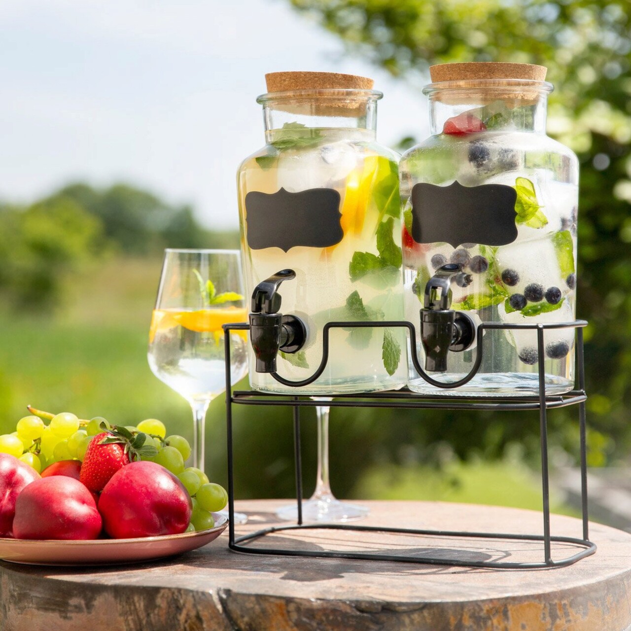 Set 2 dozatoare pentru bauturi cu suport Allos, Homla, 2x2 L, sticla/metal, transparent/negru - 1 | YEO