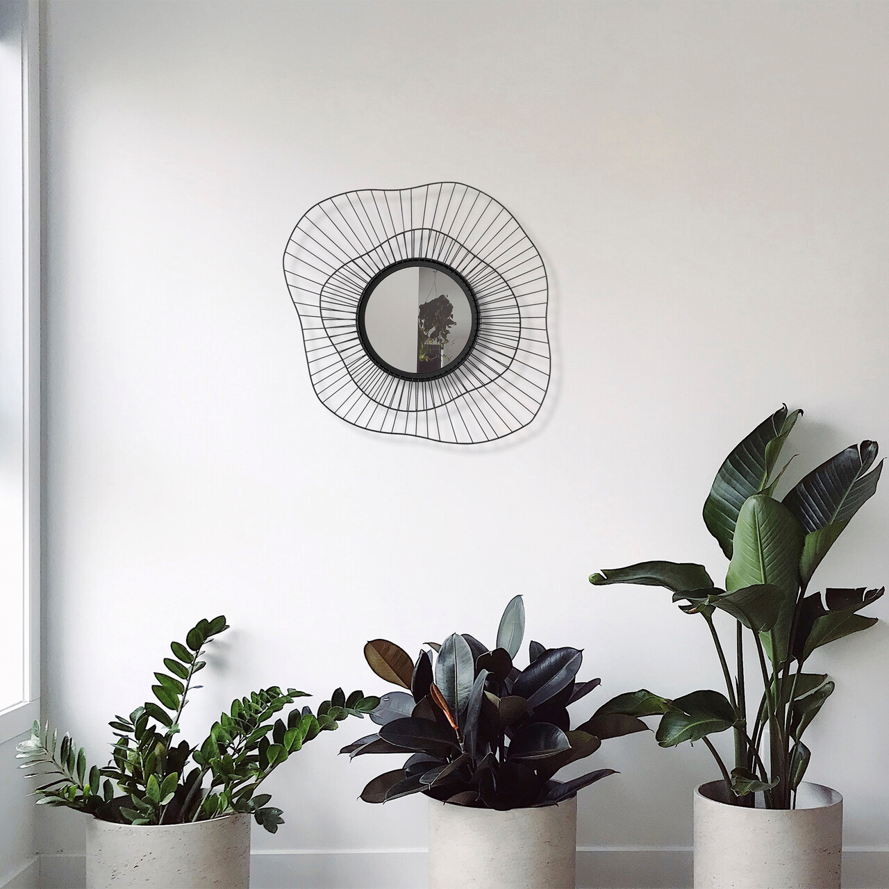 Oglinda decorativa Euro Flora WM-015 Dimensiuni: 69 x 8 x 60 cm Negru