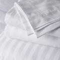 Lenjerie de pat pentru doua persoane, Boutique Damasc, Premium, 4 piese, amestec bumbac, TC 250, 150 gr/mp, alb
