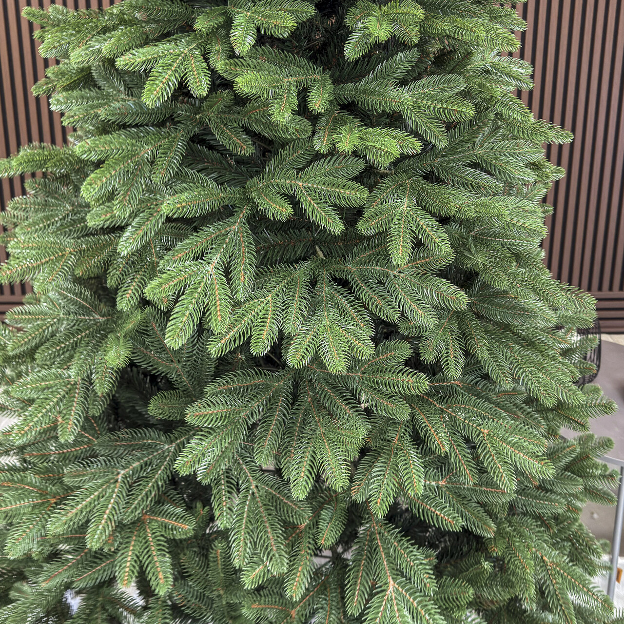 Brad artificial Christmas Deluxe by Sersimo, Belgia, 2D+3D, 250cm - Imagine 6