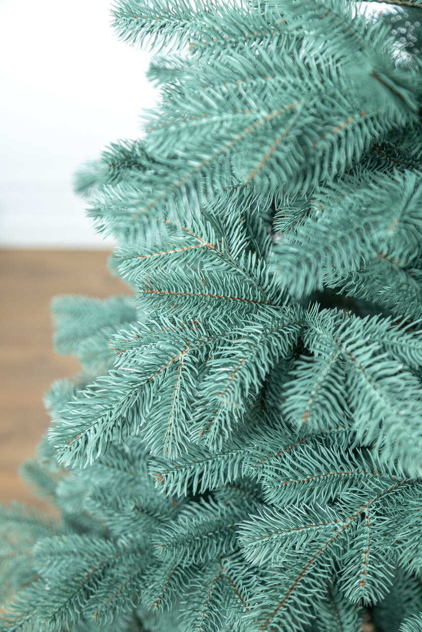 Brad artificial Christmas Deluxe by Sersimo, Kovalivka Select argintiu, integral 3D, 210 cm — imaginea 17