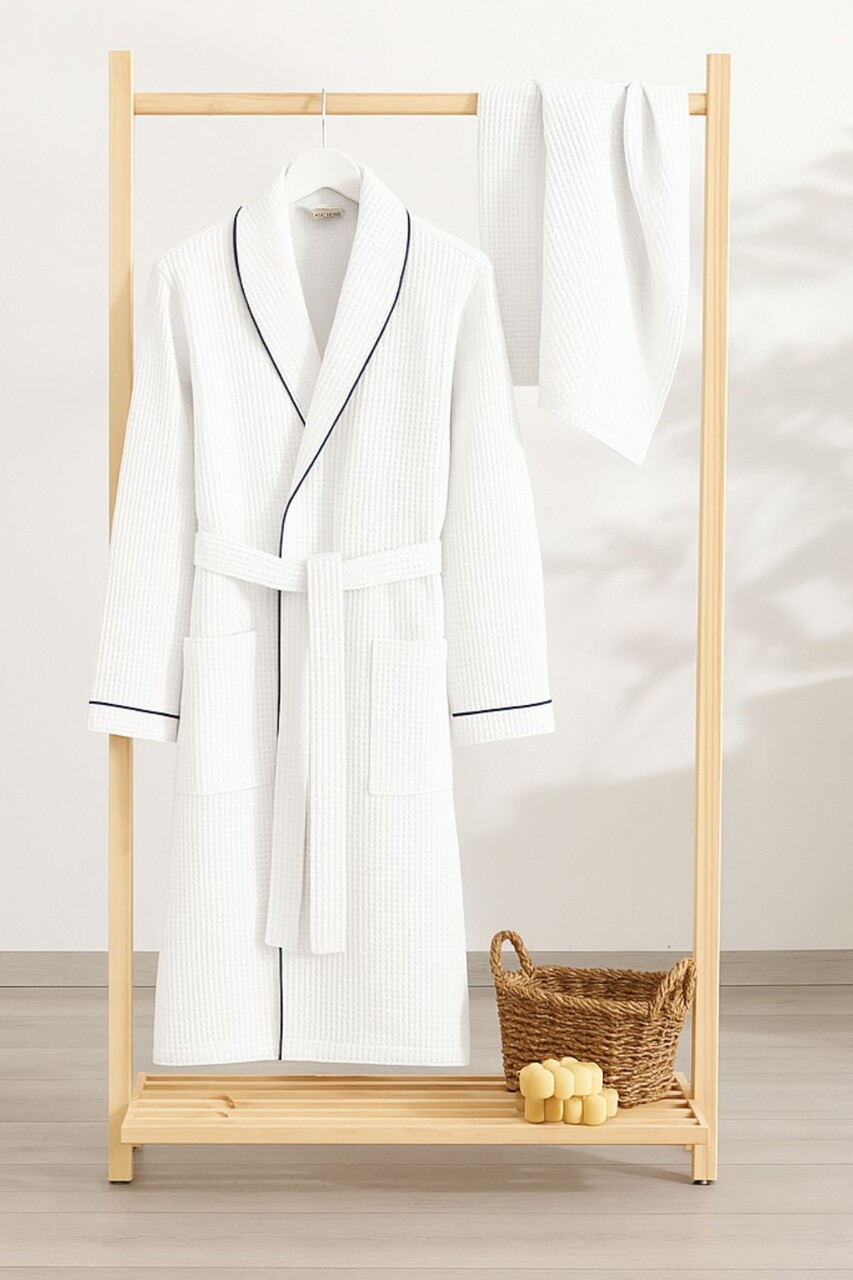 Set halat si prosop de baie L'essentiel Maison Soho 65% bumbac/35% poliester Alb