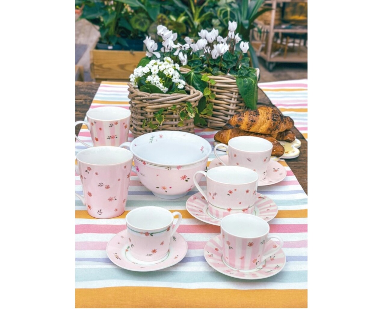 Cana mic dejun, Polline Pink, Brandani, D14.5x9 cm, 600 ml, portelan