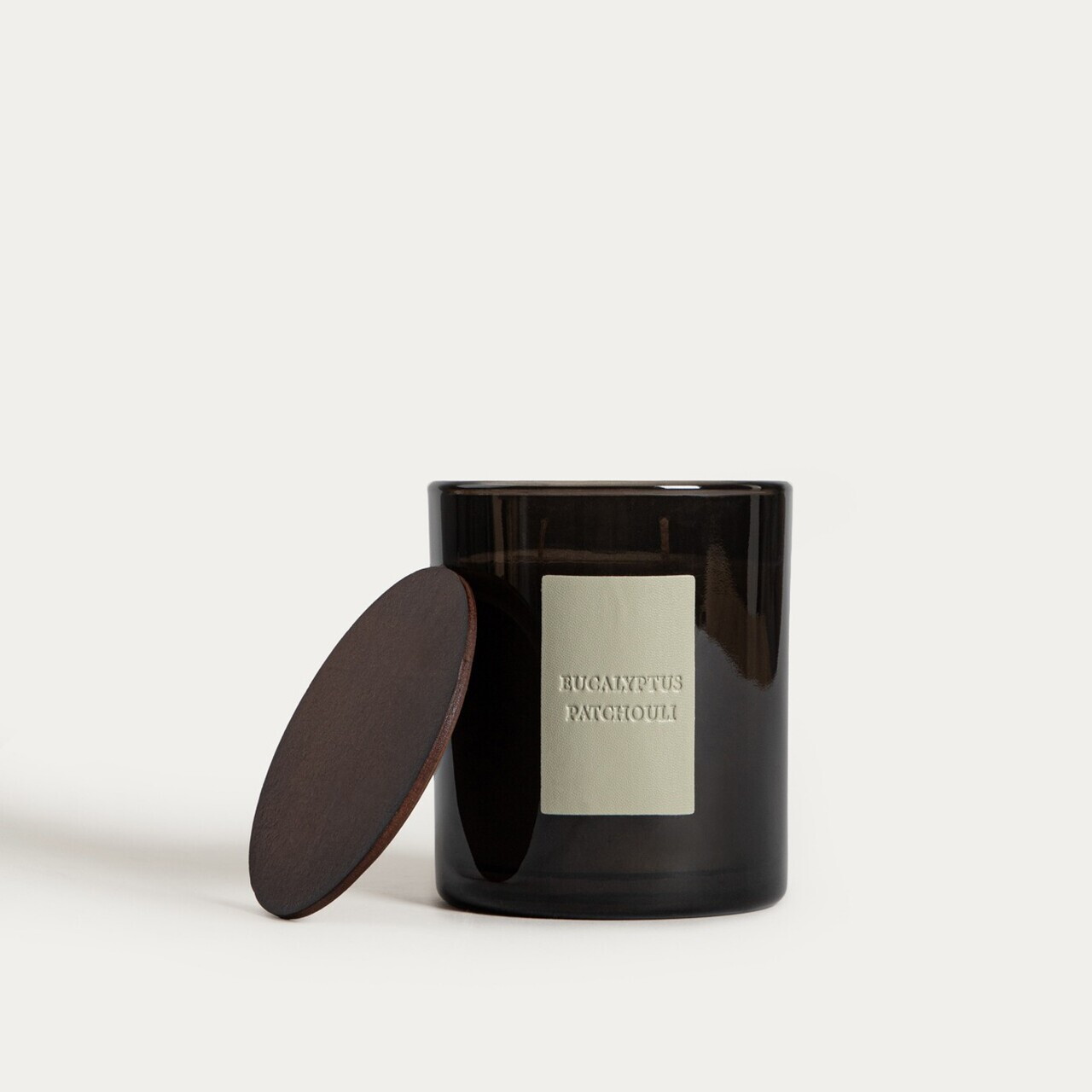 Lumanare parfumata Urban Leather, Eucalyptus Patchouli, Homla, 380 g, ceara de soia, negru — imaginea 2