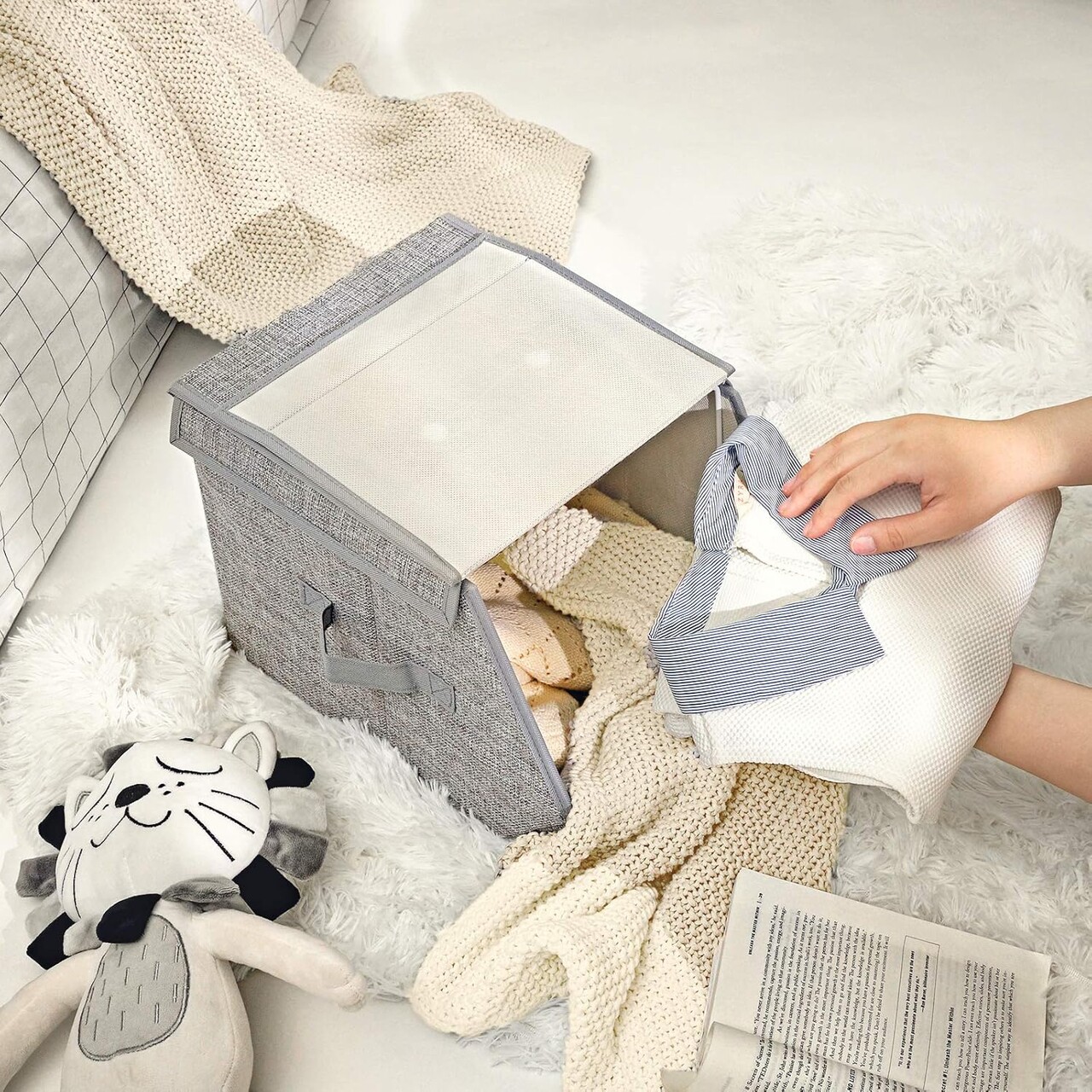 Set 3 cutii depozitare Songmics, 25x35x25 cm/50x35x25 cm, textil cu aspect de in/fier, stivuibile, max 10 kg,  gri - view 3