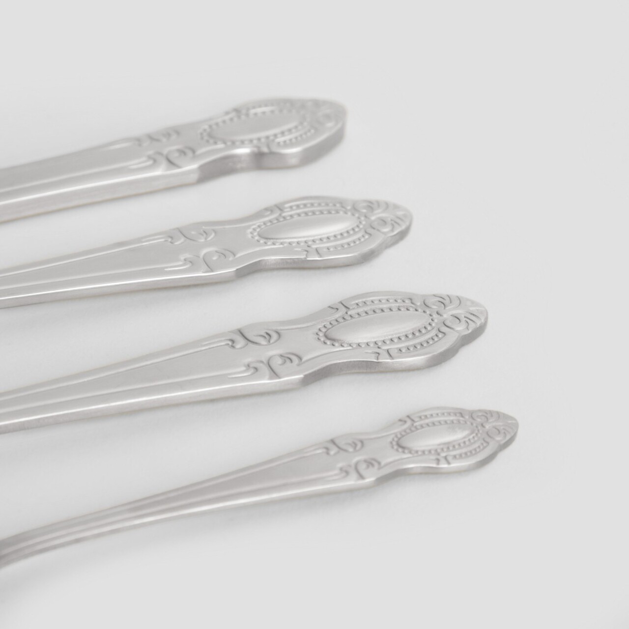 Set tacamuri pentru 6 persoane Manor, Homla, 24 piese, inox, argintiu