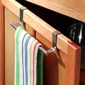 Suport prosop pentru usa Forma, iDesign, 23.5x6.5x6.5 cm, otel