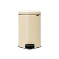 Cos de gunoi cu pedala, Brabantia, Icon Almond, 20 L, inox, crem