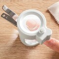 Unghiera cu lumina LED, lupa si pila Clail, InnovaGoods, 10.5 x 8.2 x 5.6 cm