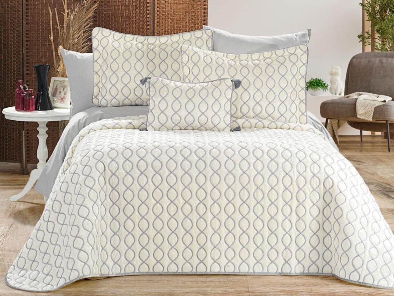 Set cuvertura de pat dubla 3 piese, Brillance - Cream, Grey, Lumea zestrei, Catifea